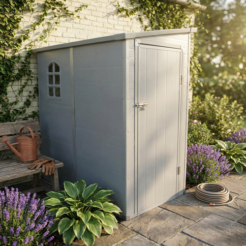 CASETTA HAUSE 111 X 191 X 194. Casetta in plastica con finestra MARRONE o GRIGIO CHIARO Dimensioni: cm 111 x 191 x 194 h. Arredo Giardino