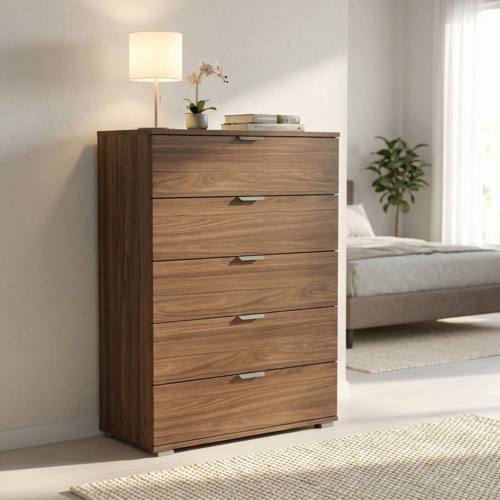 MOBILETTO EVERGLADE 5 CASSETTI TINTA NOCE. Dimensioni: cm 75 x 38 x 103 h.