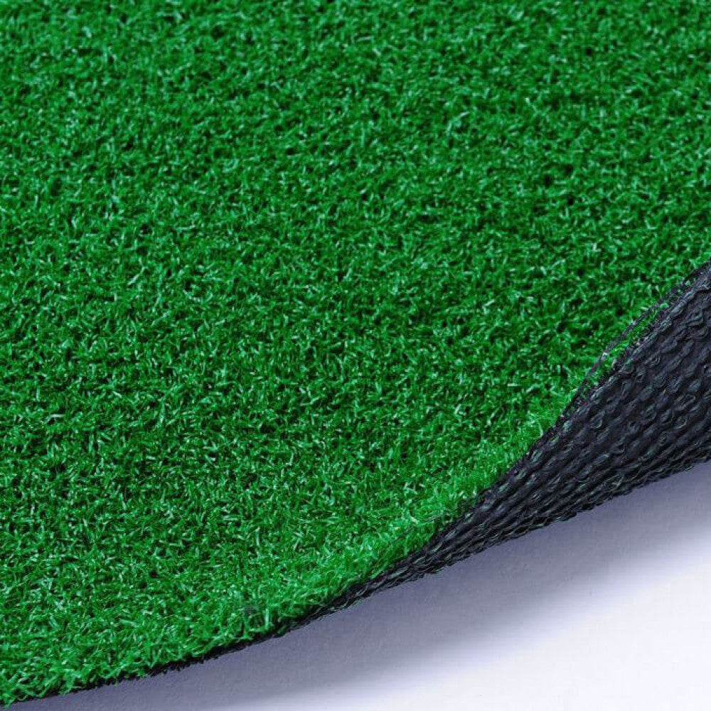 TAPPETO SINTETICO MILOS 0,7 CM (2 X 25 M). Tappeto sintetico in rotolo altezza fili d'erba 0,7 cm Dimensioni: m 25 x 2 h. Arredo Giardino.