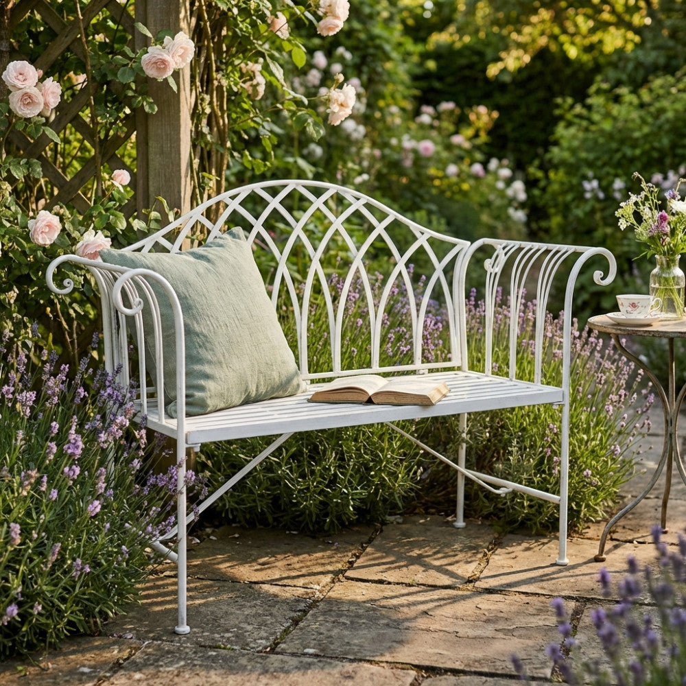 ANNETTE ANTIQUE WHITE BENCH. Powder-coated metal bench in WHITE with electrophoresis treatment. Dimensions: 128 x 40 x 93 cm. Garden furniture.
