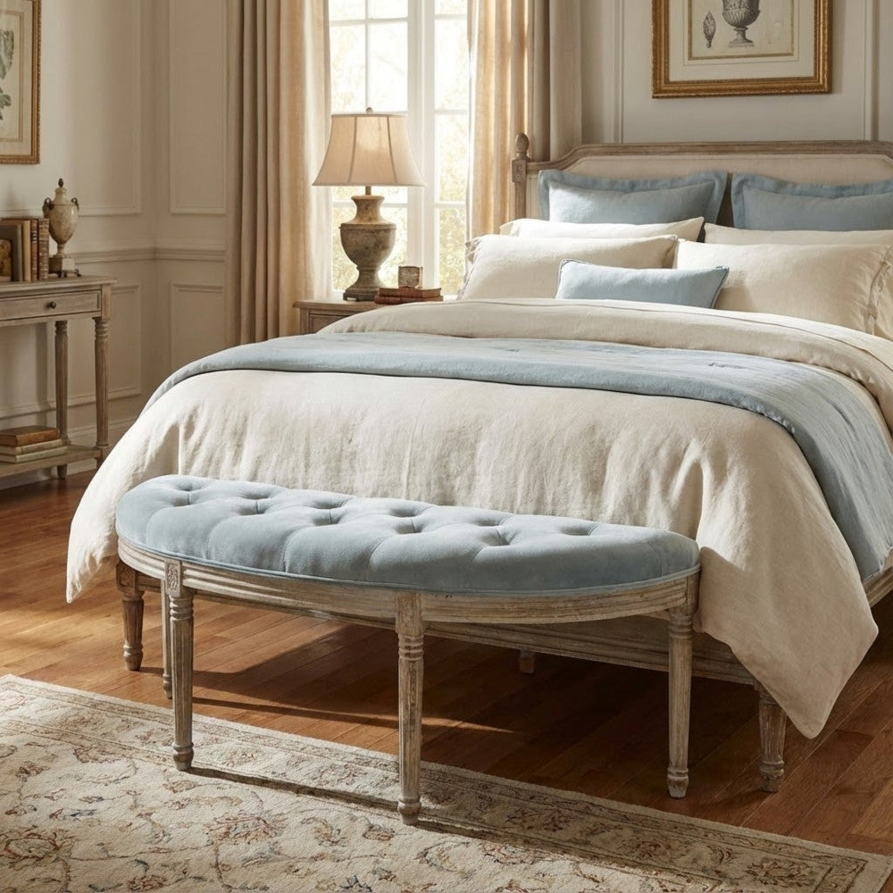 MARGI BENCH IN GREY VELVET. Dimensions: 125 x 45 x 48 cm h.