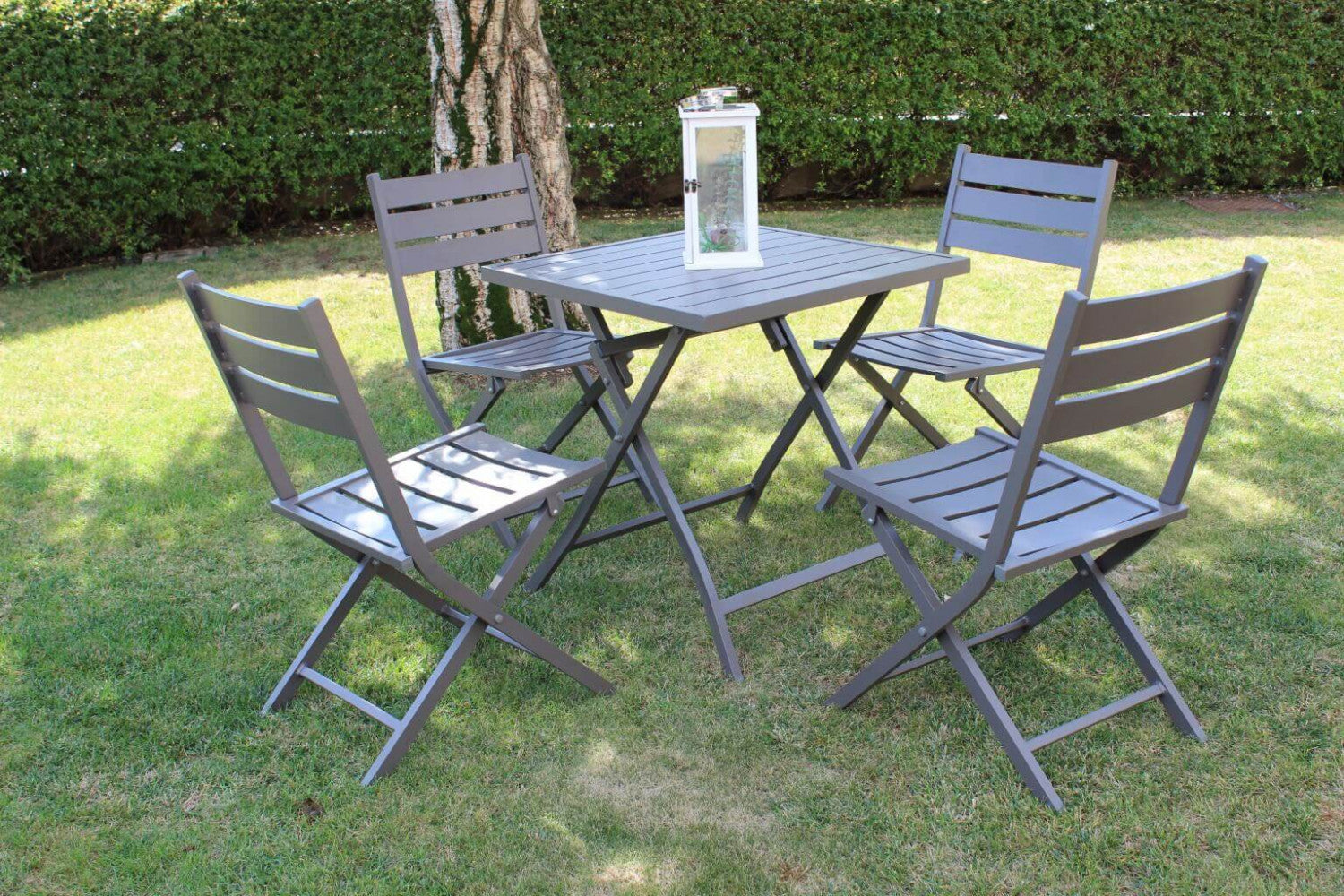 TAVOLO ALABAMA 70 X 70 PIEGHEVOLE. Struttura in alluminio BIANCO, TAUPE o ANTRACITE Dimensioni: cm 70 x 70 x 73 h. Arredo Giardino
