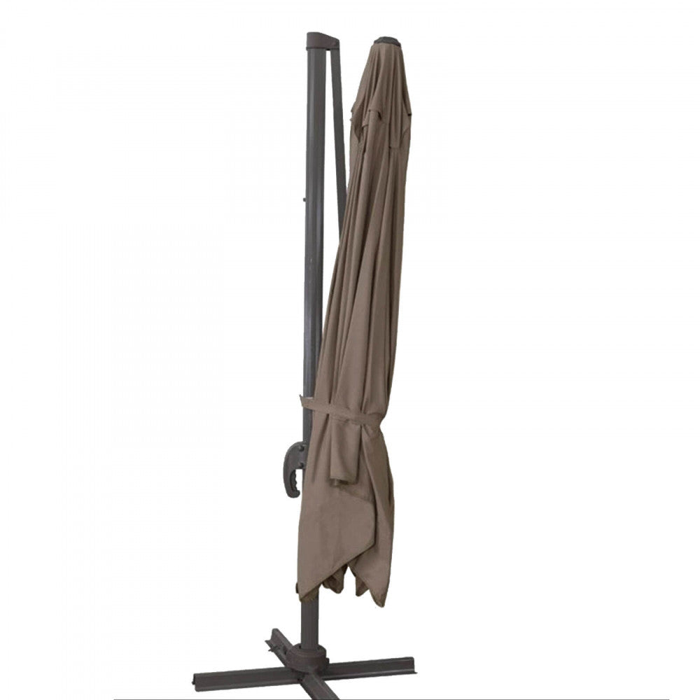 OMBRELLONE NETTUNO LUX NERO P/L 3 X 4 TELO TAUPE. Telo in poliestere TAUPE 250 gr con antivento palo girevole in alluminio 95x65 e 48x55 mm 8 stecche alluminio 17 x 25 mm, base a crociera Dimensioni: m 3 x 4. Arredo Giardino