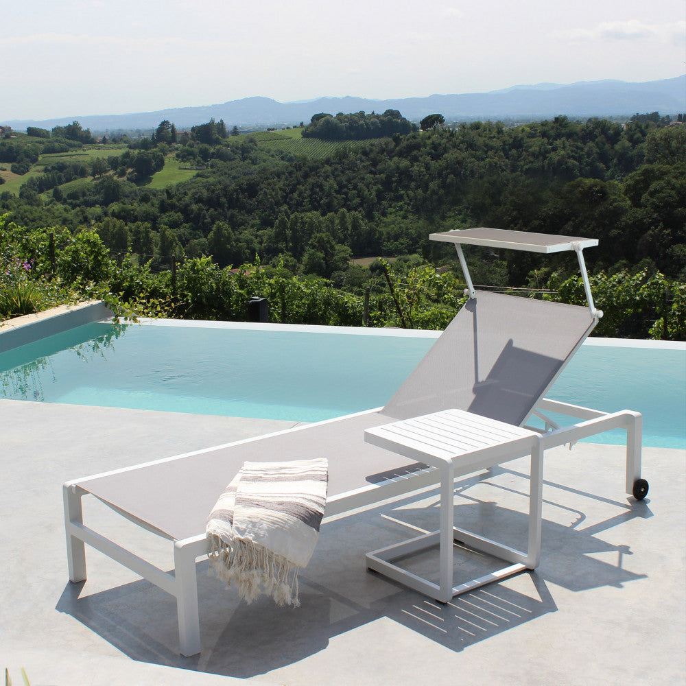 LETTINO MADISON. Struttura in alluminio verniciato BIANCO o ANTRACITE o TAUPE textilene 2 x 1 con tettuccio Dimensioni: cm 195 x 78 x 32/54 h. Arredo Giardino