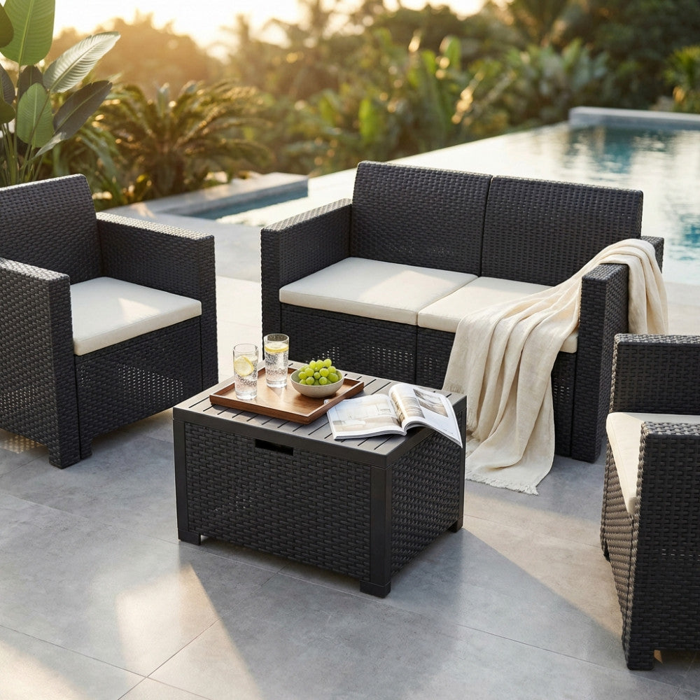 SALOTTO NEBRASKA 2 P C/CUSCINI. Struttura in plastica stampata wicker, montaggio ad incastro. Arredo Giardino