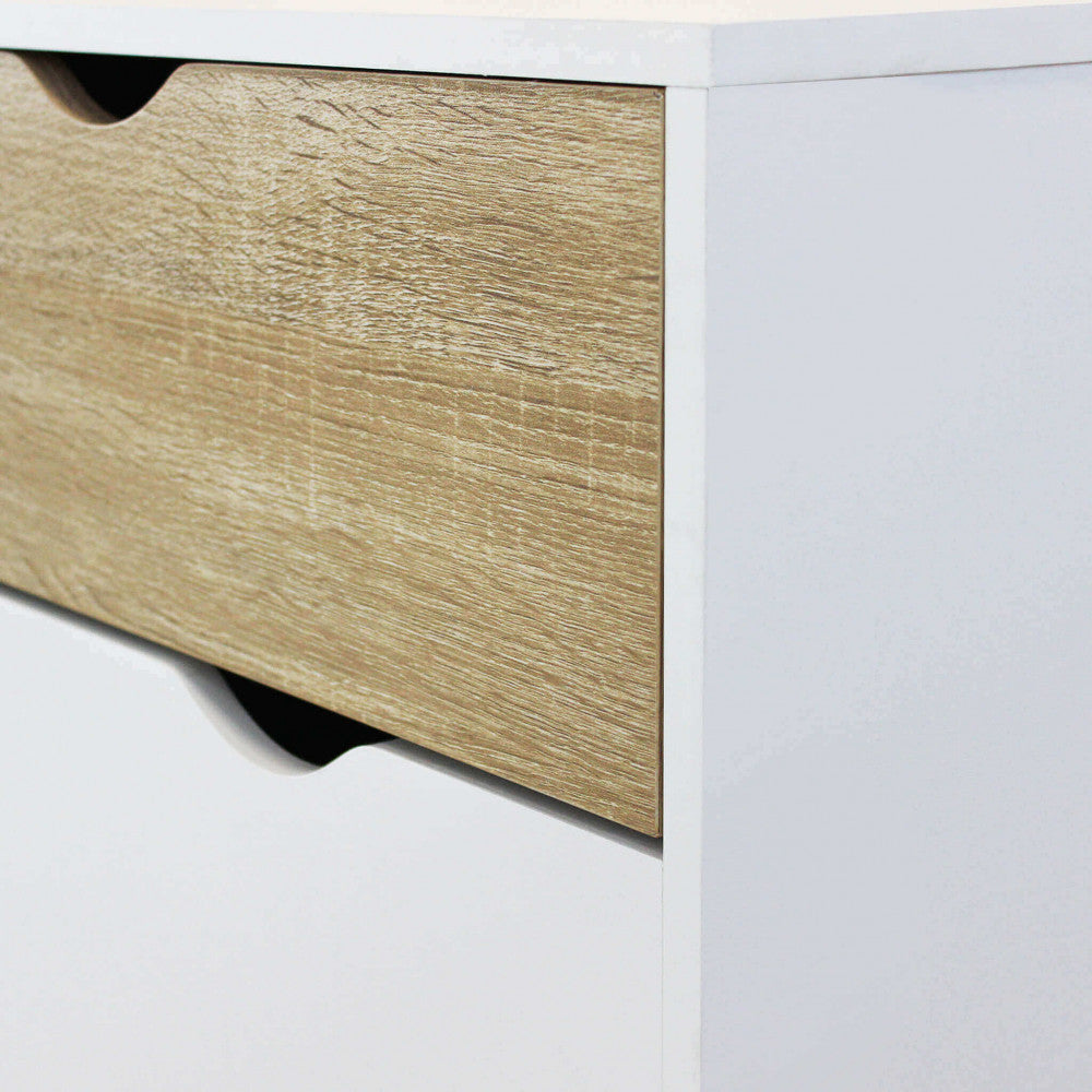 MOBILE TERENCE. Mobile con 4 cassetti in legno bianco e naturale Dimensioni: cm 99 x 39 x 82 h.