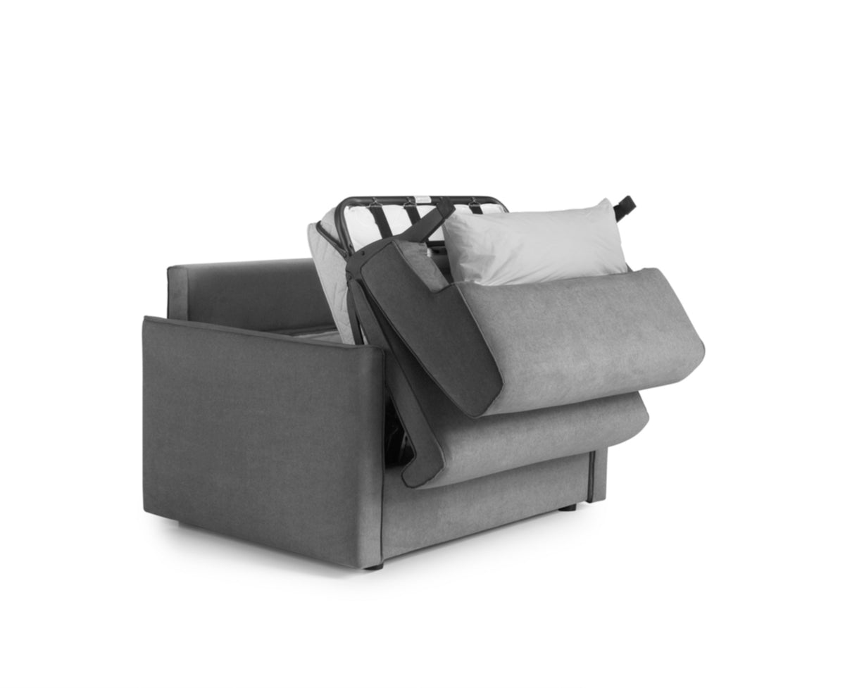 Poltrona letto Lampo con materasso H 16 sfoderabile in tessuto easy wash in poliestere profilo New Bronx arancione (grigio con profili arancioni). Made in Italy