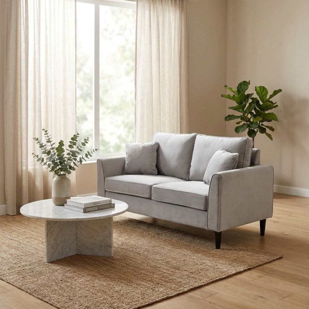 DIVANO 2 P CHANDLER. Divano in velluto TORTORA, BORDEAUX, GRIGIO o BLU Dimensioni: cm 152 x 81 x 89 h.