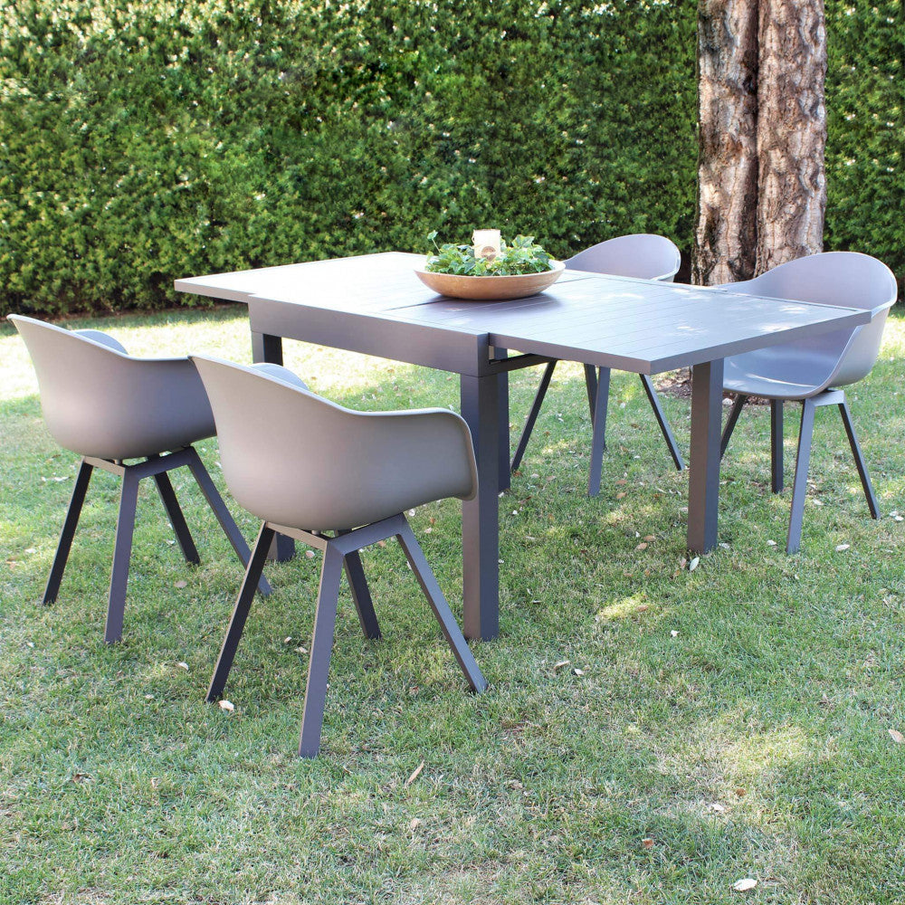 POLTRONA MAUI. Struttura in allumino BIANCO o ANTRACITE seduta in PP Dimensioni: cm 63 x 55 x 79 h. Arredo Giardino