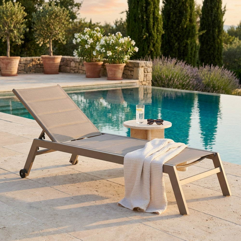 FORMENTERA LOUNGER. Aluminum frame painted WHITE, DOVE GREY, TAUPE, or ANTHRACITE. Padded Textilene in TAUPE, BLACK on anthracite. Dimensions: 198 x 61 x 34/95 cm. Garden Furniture
