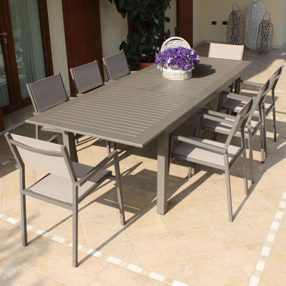 TAVOLO CUBA ALLUNGABILE 150/210 X 90. Struttura in alluminio verniciato BIANCO o TAUPE o TORTORA o ANTRACITE Dimensioni: cm 150/210 x 90 x 75 h. Arredo Giardino