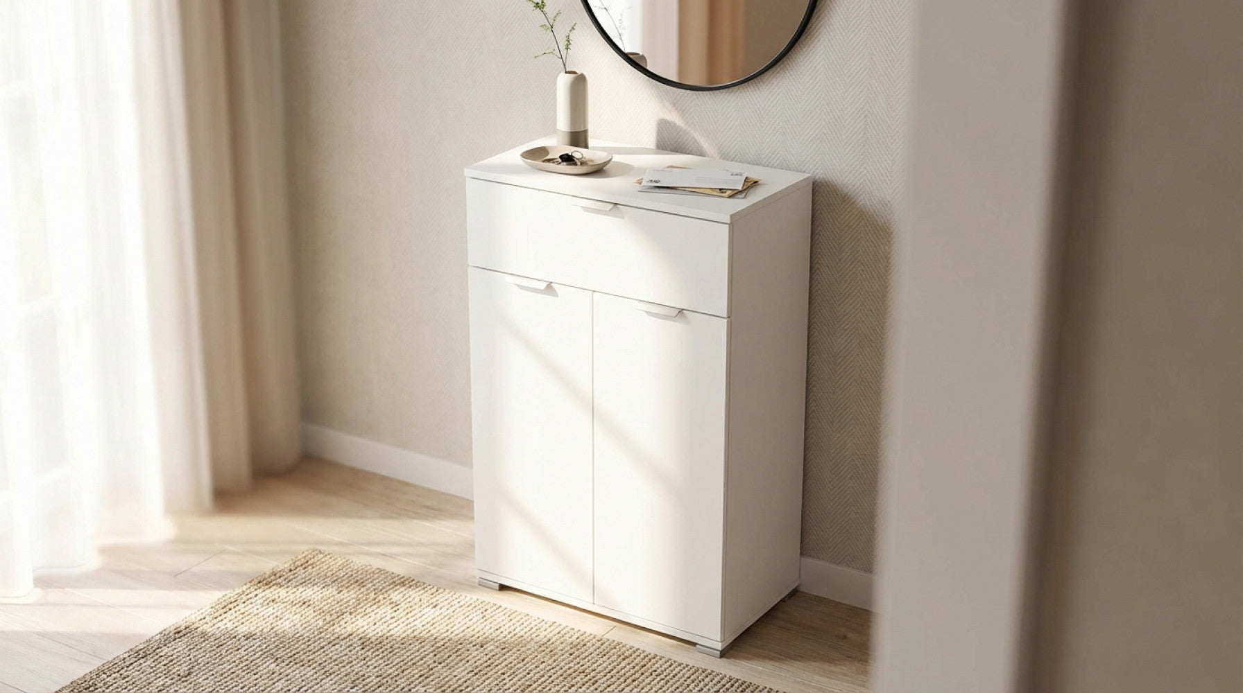 MOBILETTO DOLMA CON 2 ANTA E 1 CASSETTO BIANCA. Dimensioni: cm 60 x 38 x 103 h.