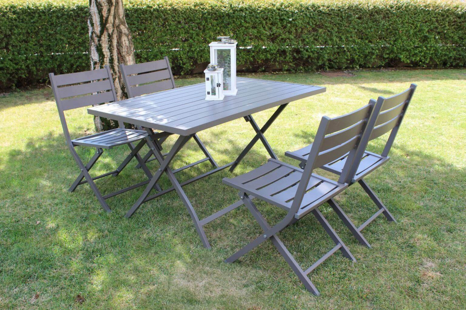 TAVOLO ALABAMA 70 X 130 PIEGHEVOLE. Struttura in alluminio BIANCO, TAUPE o ANTRACITE Dimensioni: cm 130 x 77 x 73 h. Arredo Giardino
