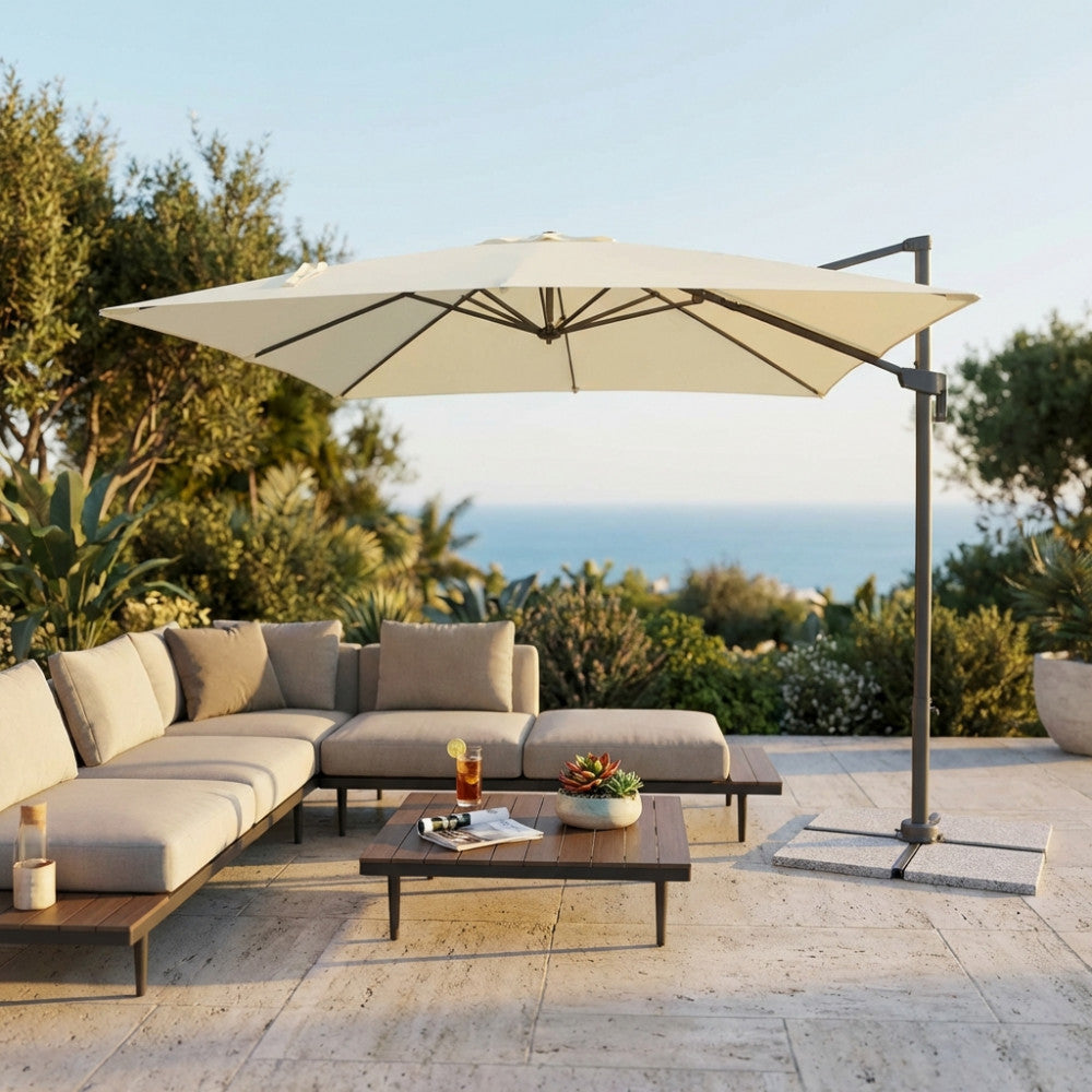 OMBRELLONE NEWTON NERO P/L 3 X 3 TELO ECRU. Telo in poliestere ECRU 180 gr con antivento palo girevole in alluminio 45x64 e in metallo 20x40 mm 8 stecche metallo 13 x 22 mm, base a crociera Dimensioni: m 3 x 3. Arredo Giardino
