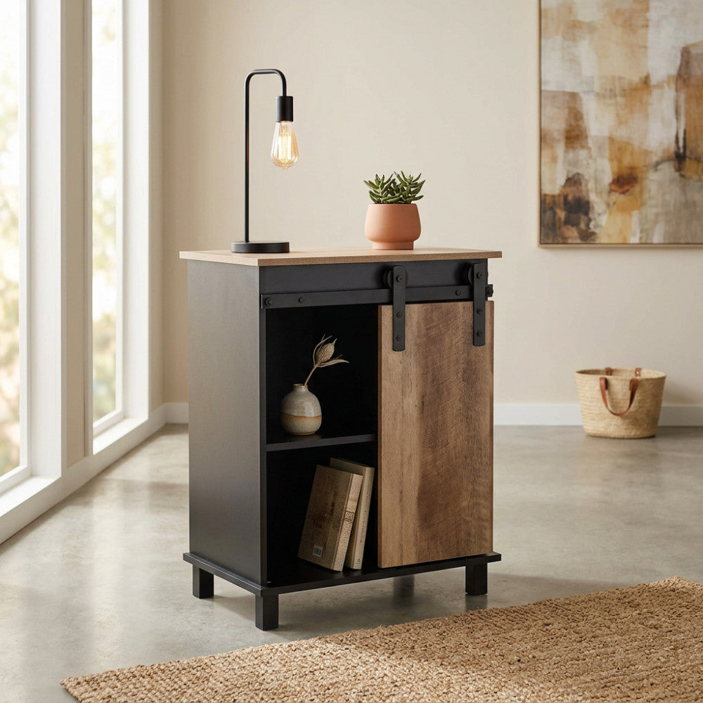 MOBILE IN LEGNO E FERRO XAVIER. Mobile con 1 anta scorrevole in legno Dimensioni: cm 60 x 40 x 78 h.