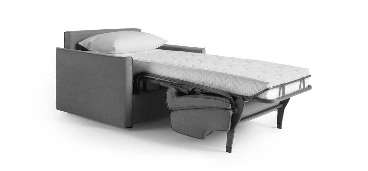 Poltrona letto Lampo con materasso H 16 sfoderabile in tessuto easy wash in poliestere profilo New Bronx Green (grigio con profili verdi). Made in Italy
