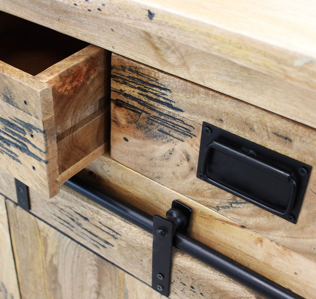 MOBILE YORICK. Mobile in legno di mango con 1 anta scorrevole, 2 ripiani, 2 cassetti Dimensioni: cm 90 x 40 x 190 h.