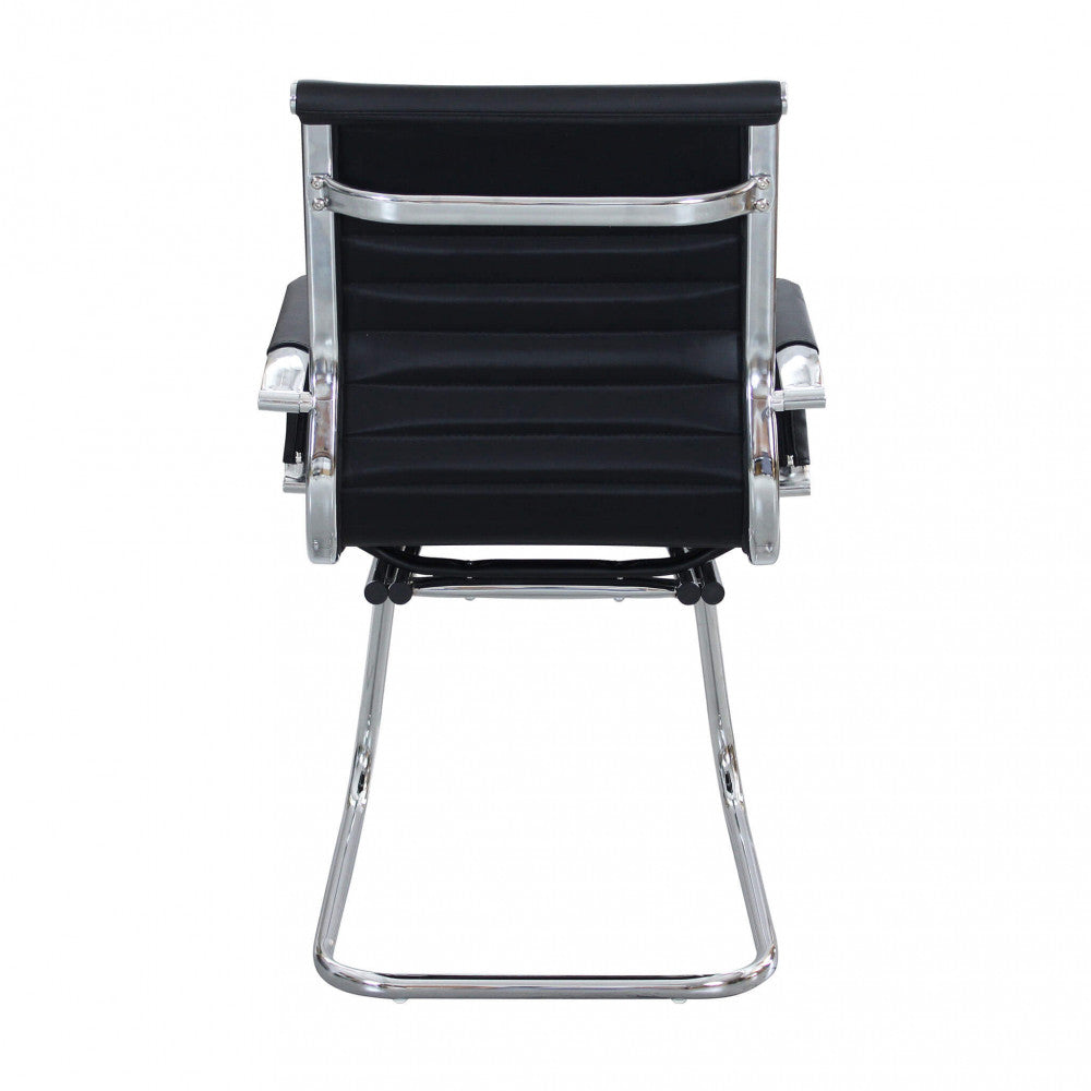POLTRONA DA UFFICIO KYRA. Poltrona da ufficio in rete, braccioli cromati e base cromata Dimensioni: cm 60 x 60 x 95 h.