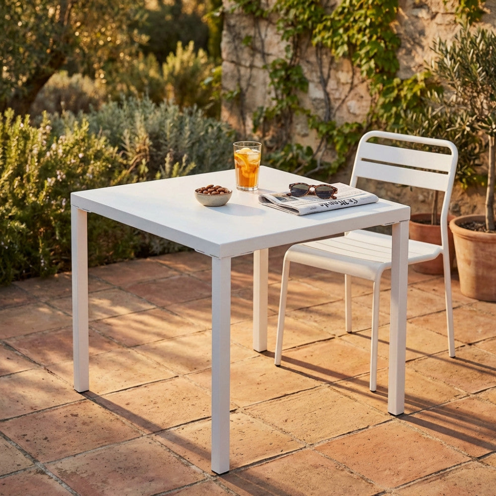 MANCHESTER TABLE 80 x 80 STACKABLE. Metal tubes 40 x 40 x 1 mm, powder coated. Dimensions: 80 x 80 x 73 cm. Garden Furniture