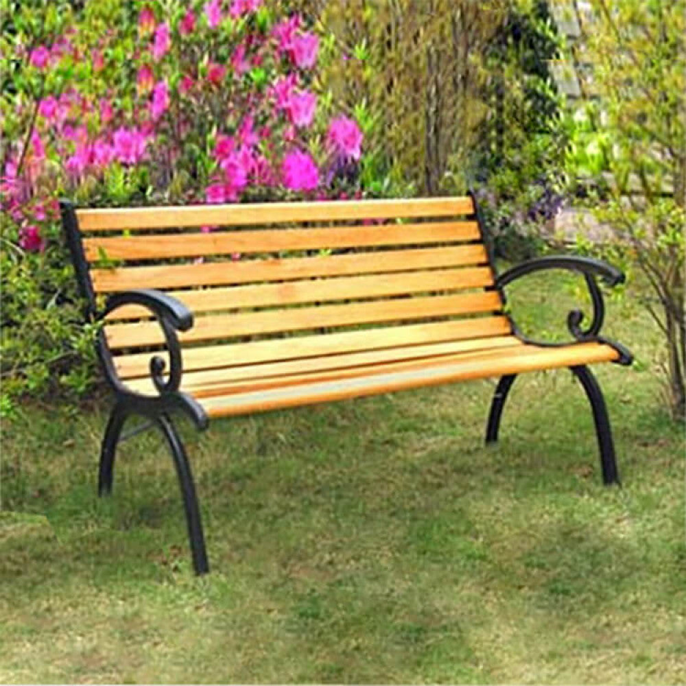 REAL CAST IRON BENCH. Wooden and cast iron bench with 12-slat seat and backrest. Dimensions: 126 x 60 x 77 cm. Garden furniture.