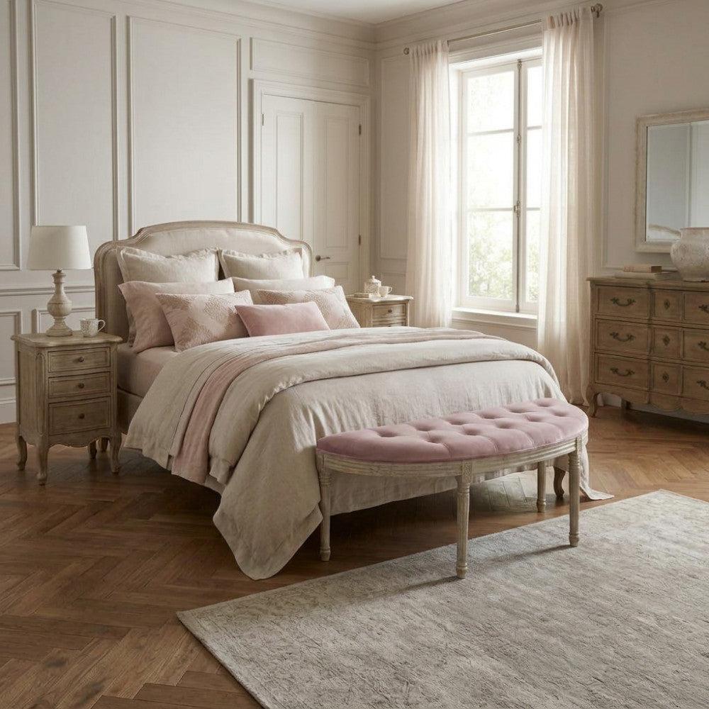 PANCA MARGI IN VELLUTO ROSA. Dimensioni: cm 125 x 45 x 48 h.