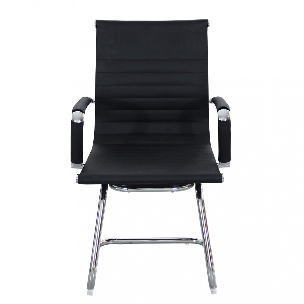 POLTRONA DA UFFICIO KYRA. Poltrona da ufficio in rete, braccioli cromati e base cromata Dimensioni: cm 60 x 60 x 95 h.