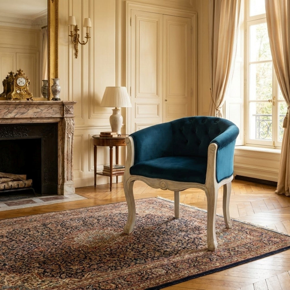 POLTRONA COREEN IN VELLUTO BLU. Dimensioni: cm 61 x 61 x 71 h.