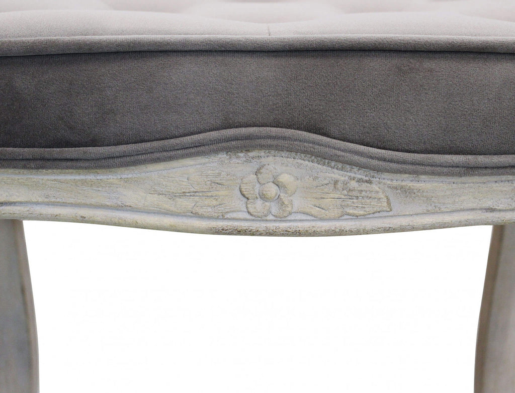 MARLY STOOL IN TAUPE VELVET. Dimensions: 50 x 36 x 47 cm h.