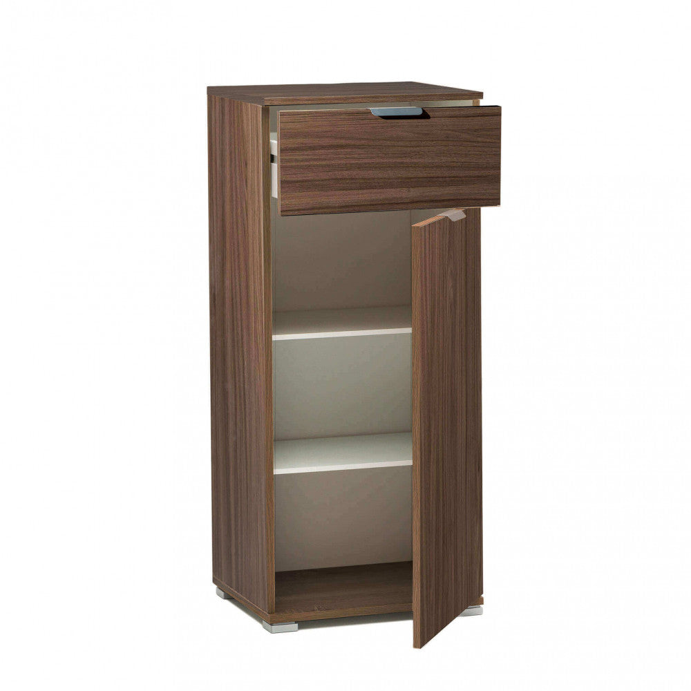 MOBILETTO BAKU CON 1 ANTA E 1 CASSETTO TINTA NOCE. Dimensioni: cm 45 x 38 x 103 h.