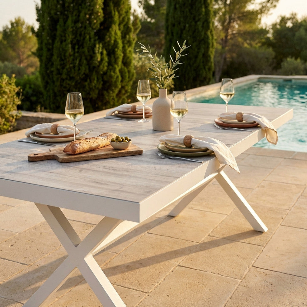 TAVOLO DJERBA 200/260 X 100. Struttura in allumino ANTRACITE o BIANCA piano del tavolo in ceramica effetto legno Dimensioni: cm 200/260 x 100 x 75 h. Arredo Giardino