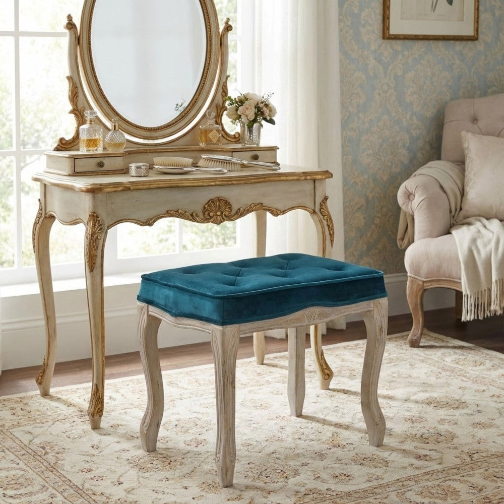 SGABELLO MARLY IN VELLUTO BLU. Dimensioni: cm 50 x 36 x 47 h.