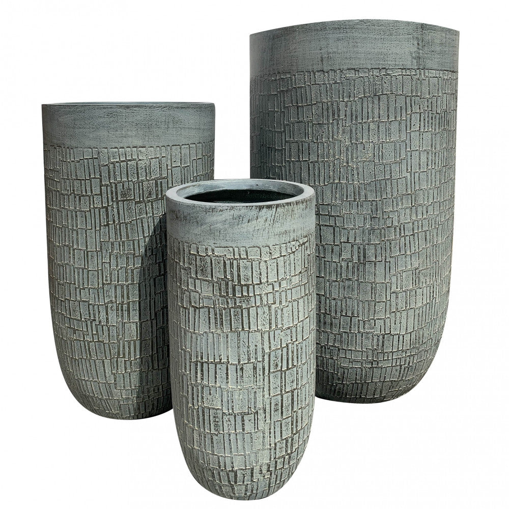 SET VASI GLICINE. Set di 3 vasi in fibra di sintetica Dimensioni: G.44x44x78,5/M.34x34x64/P.24x24x49. Arredo Giardino