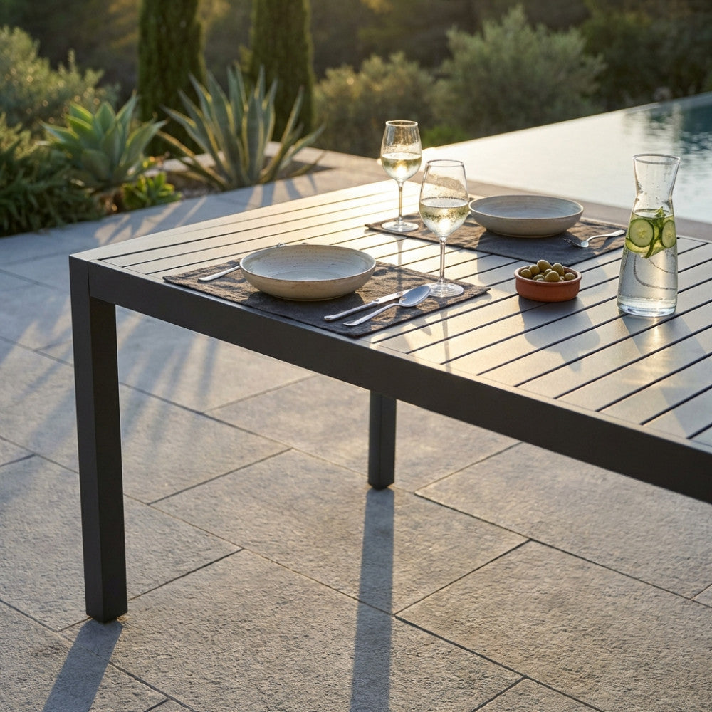 TAVOLO HOUSTON 160/240 X 100. Struttura e piano in allumino BIANCO o TAUPE o ANTRACITE Dimensioni: cm 160/240 x 100 x 74 h. Arredo Giardino