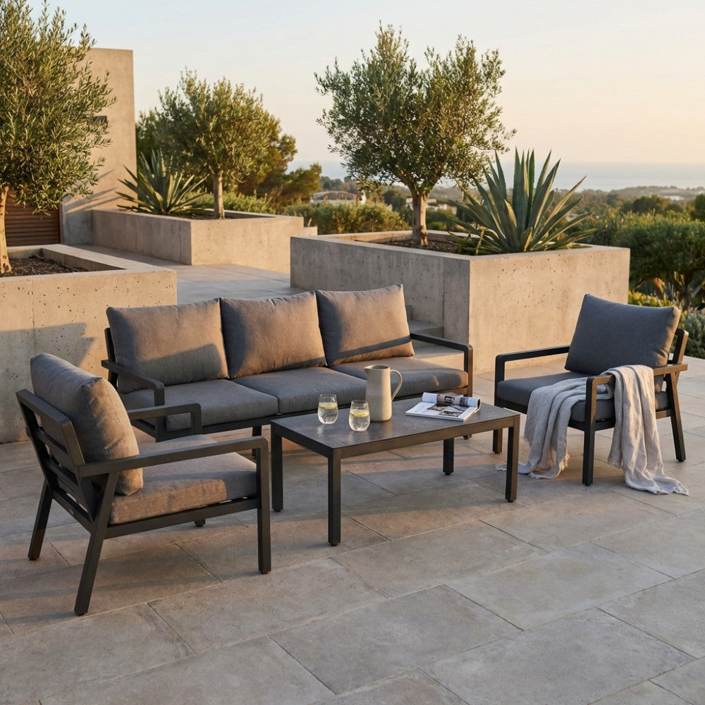 SALOTTO 3 P SANTO DOMINGO C/CUSCINI. Struttura in alluminio BIANCA o ANTRACITE cuscini in poliestere Dimensioni: D.206x85x76/P.78x85x76/T.110x55x45,5. Arredo Giardino