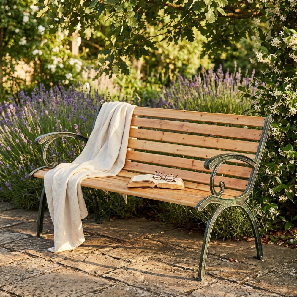 REAL CAST IRON BENCH. Wooden and cast iron bench with 12-slat seat and backrest. Dimensions: 126 x 60 x 77 cm. Garden furniture.