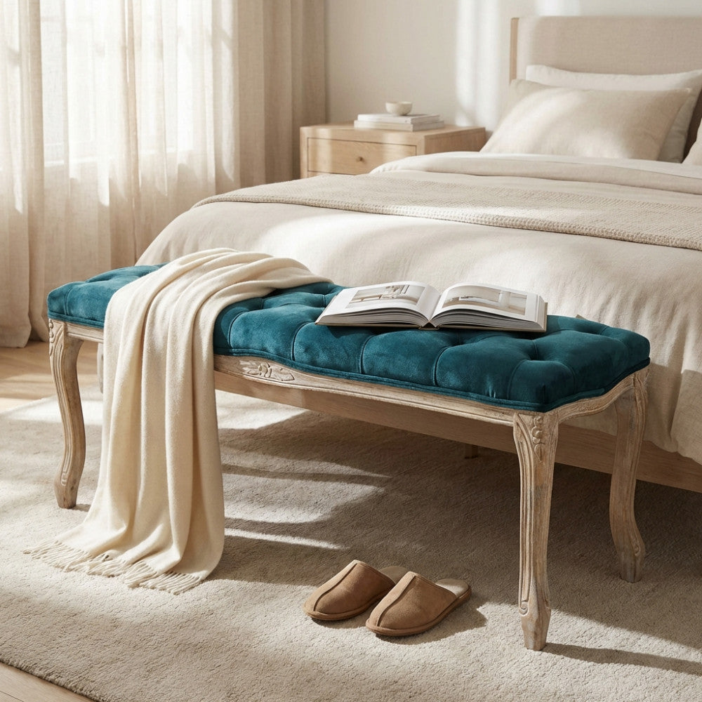 MISTY BENCH IN BLUE VELVET. Dimensions: 110 x 36 x 47 h cm.