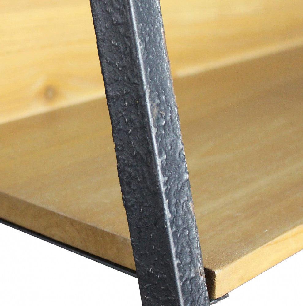 MOBILE BASIL. Mobile in ferro e legno con 4 ripiani Dimensioni: cm 62 x 49,5 x 147 h.