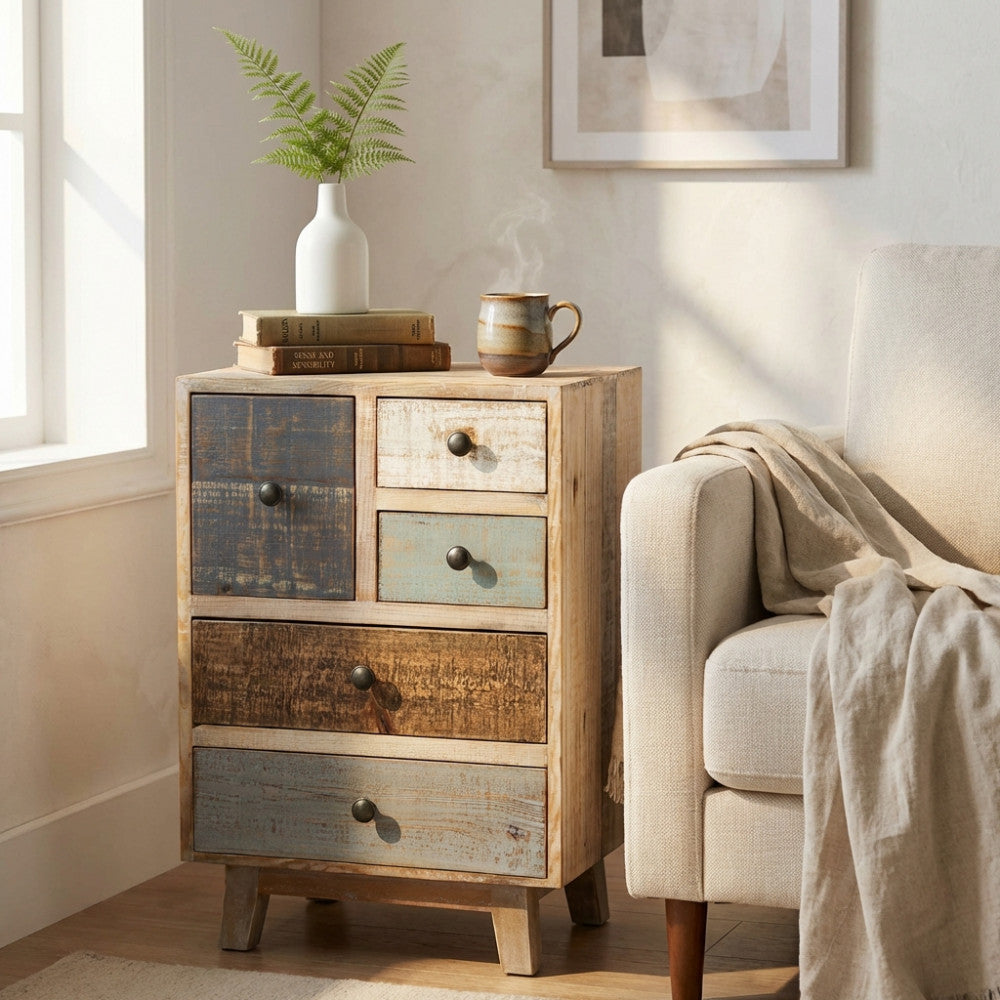 MOBILE WILSON. Mobile con 5 cassetti in legno colorato Dimensioni: cm 45 x 35 x 64 h.