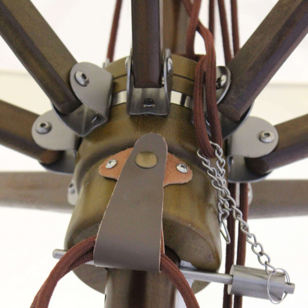 OMBRELLONE VENERE DE LUXE P/C 3 X 4. Telo in poliestere BEIGE 270 gr palo in legno ò 48 mm x 260 cm 8 stecche 20 x 35 mm intercambiabili Dimensioni: m 3 x 4. Arredo Giardino