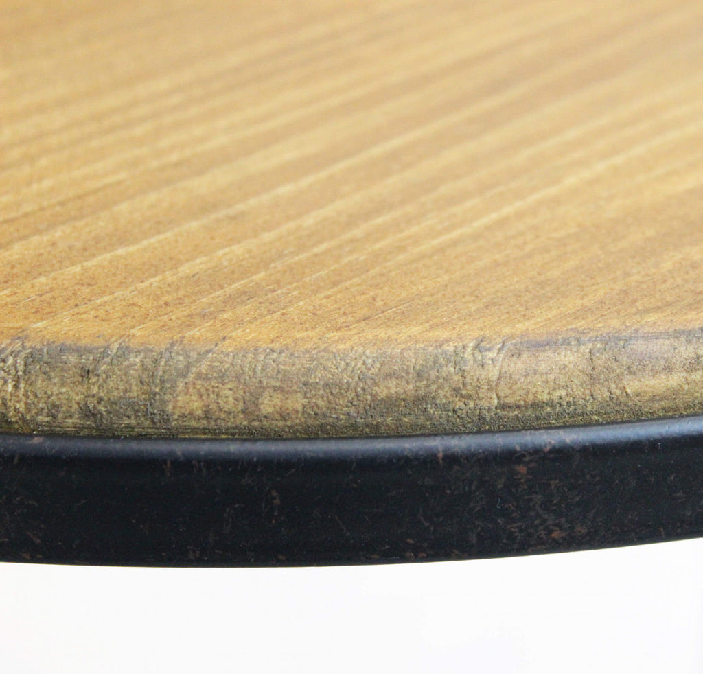 TAVOLINO ARKELL. Tavolino in ferro e legno Dimensioni: cm 56 x 56 x 66,5 h.