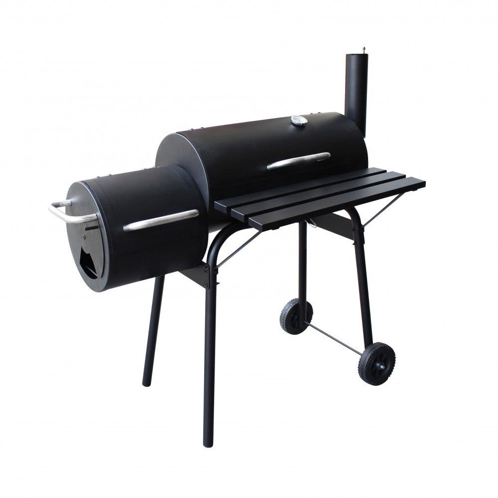 KENTUCKY CHARCOAL BARBECUE WITH SMOKER. BLACK painted steel structure. Dimensions: 110 x 64 x 113.5 h cm.