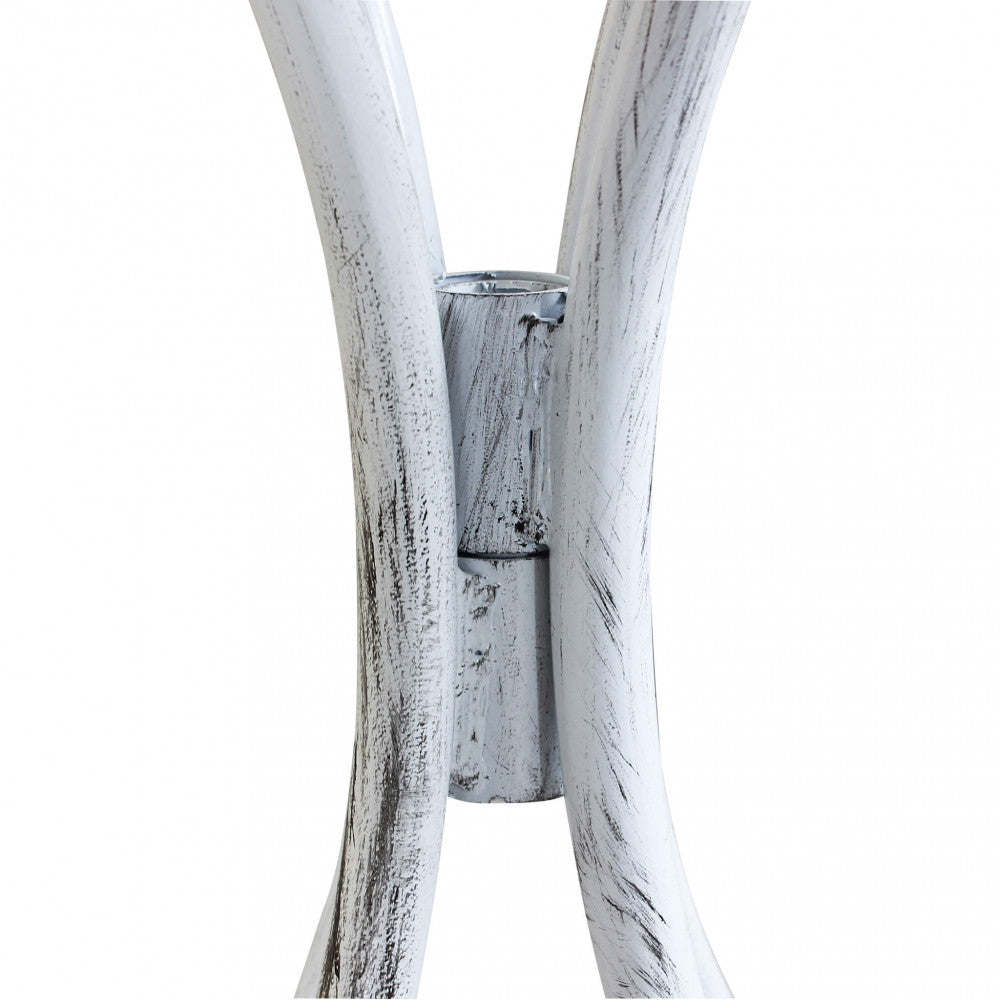 SET/3 BISTRO' ALISON BIANCO ANTICO. Struttura in metallo verniciato a polvere e marmo set composto da 1 tavolo e 2 sedie color bianco, trattamento elettroforesi Dimensioni: T. cm 60 x 72 h S. cm 36 x 35 x 91 h.