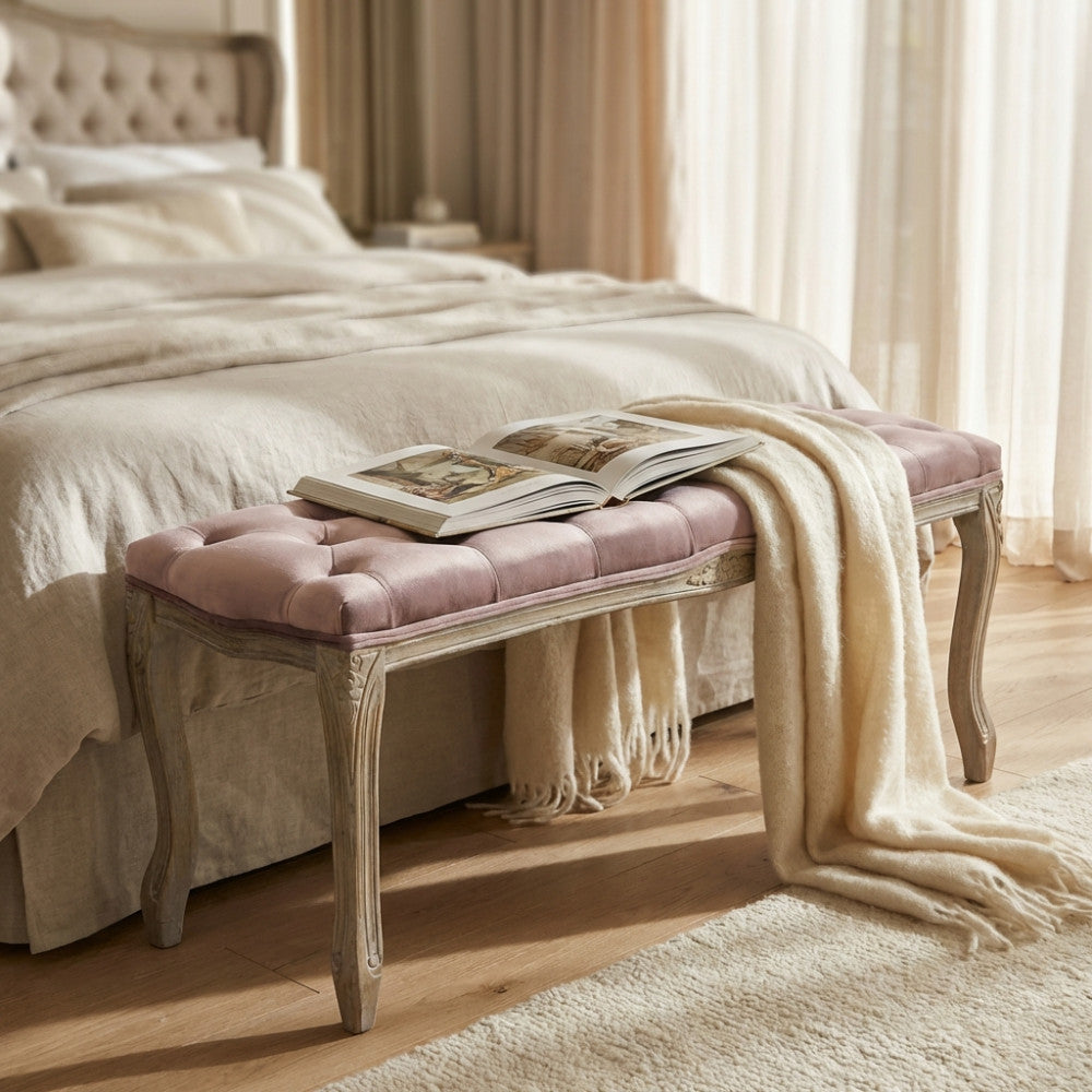 MISTY BENCH IN PINK VELVET. Dimensions: 110 x 36 x 47 cm h.