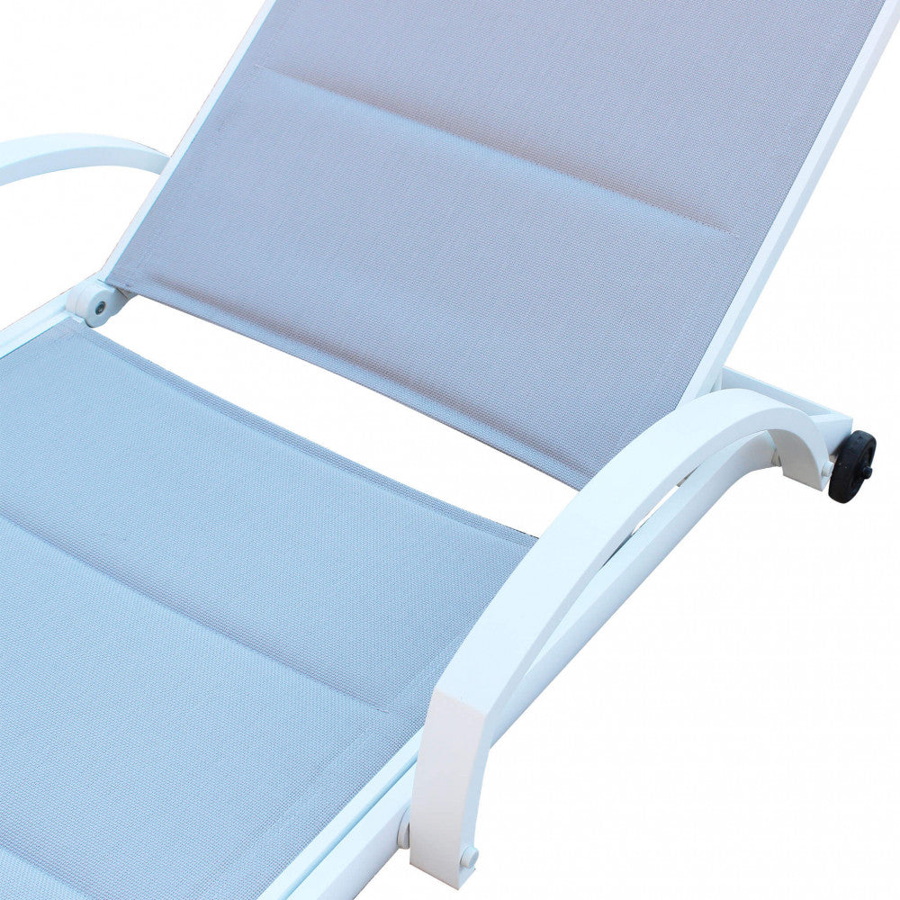 MALAGA STACKABLE LOUNGER. Frame in painted aluminum (WHITE, TAUPE, or ANTHRACITE). Padded ECRU textilene with armrests. Dimensions: 196.5 x 71 x 92.5 cm. Garden Furniture.