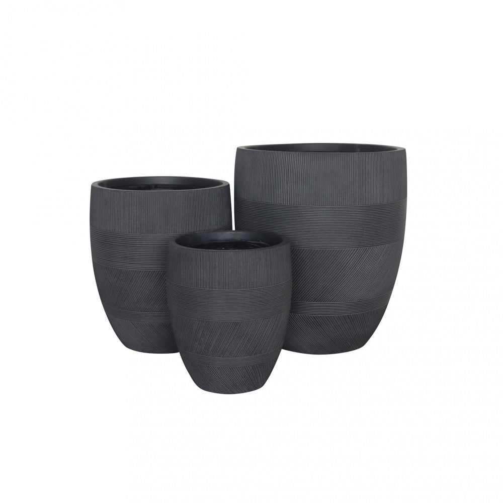 POPPY VASES SET. Set of 3 synthetic fiber vases in TAUPE, BEIGE, or DARK GREY. Dimensions: W 43.5 x 43.5 x 50 cm / M 35.5 x 35.5 x 41 cm / D 27 x 27 x 32 cm. Garden Furniture